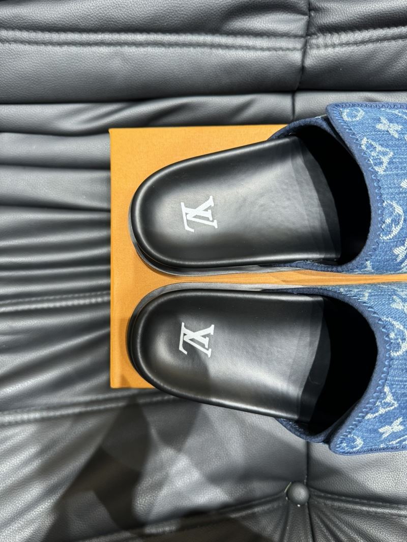 Louis Vuitton Slippers